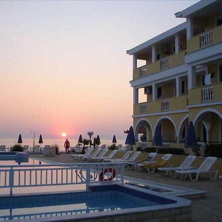 Hôtel Konstantin Beach à Zakynthos Island Extérieur photo